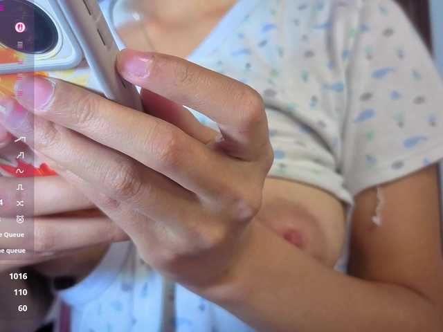 alyssy-nc's BongaCams show and profile