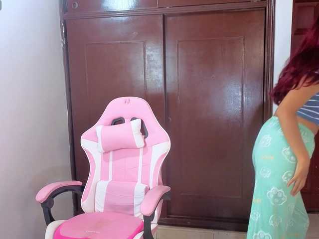 alyssy-nc's BongaCams show and profile