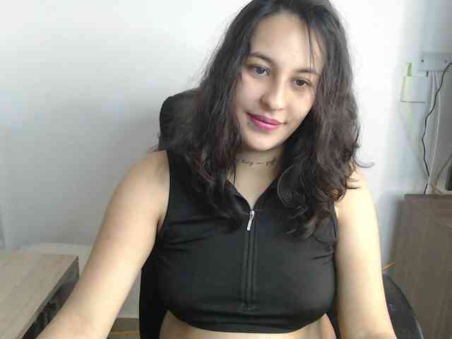 alyssy-nc webcam