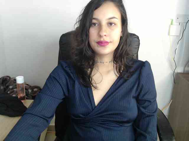 alyssy-nc webcam