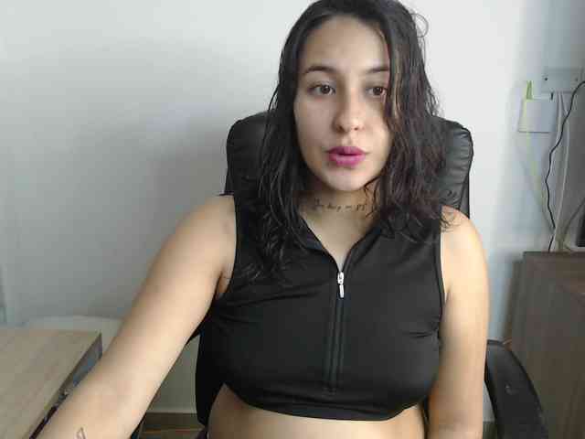alyssy-nc webcam