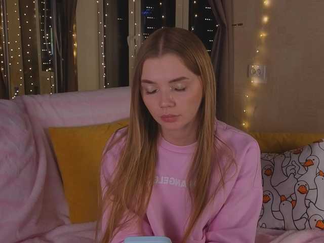 Trusty-dottie's BongaCams show and profile