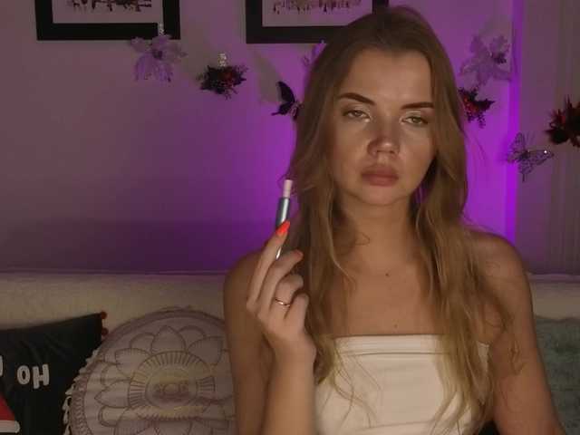 Trusty-dottie's BongaCams show and profile