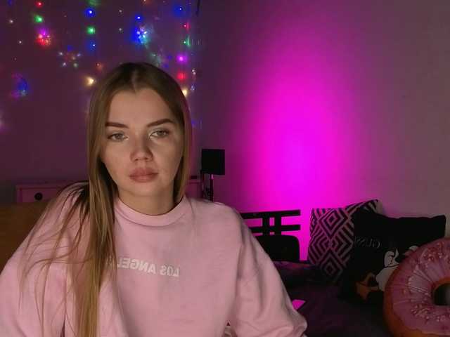 Trusty-dottie's BongaCams show and profile