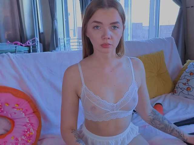 Trusty-dottie's BongaCams show and profile