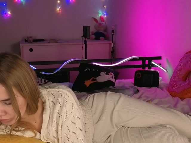 Trusty-dottie's BongaCams show and profile