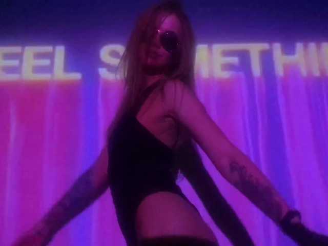 Trusty-dottie's BongaCams show and profile