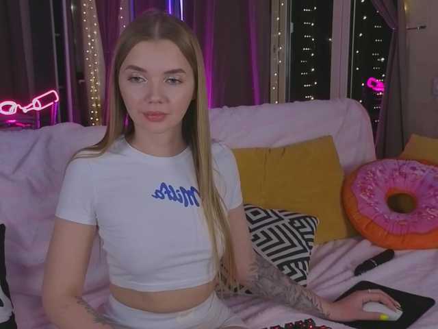 Trusty-dottie's BongaCams show and profile