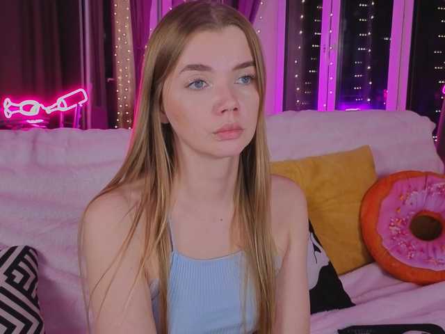 Trusty-dottie's BongaCams show and profile