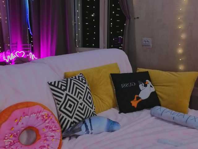 Trusty-dottie's BongaCams show and profile