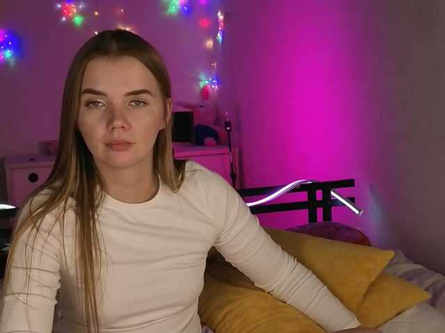 Trusty-dottie's BongaCams show and profile