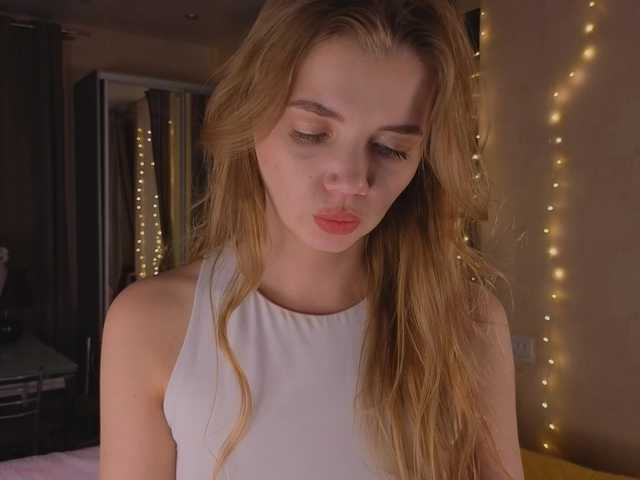 Trusty-dottie's BongaCams show and profile