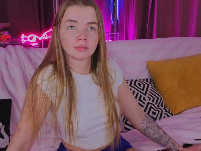 Trusty-dottie's BongaCams show and profile