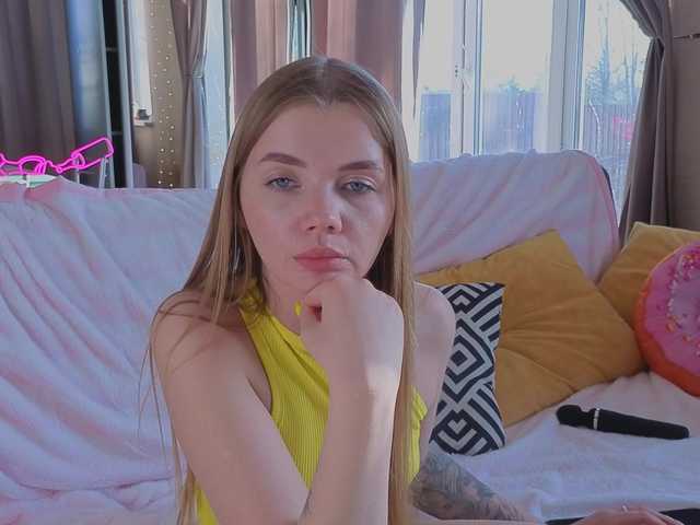 Trusty-dottie's BongaCams show and profile