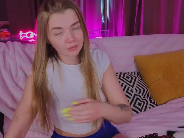 Trusty-dottie's BongaCams show and profile