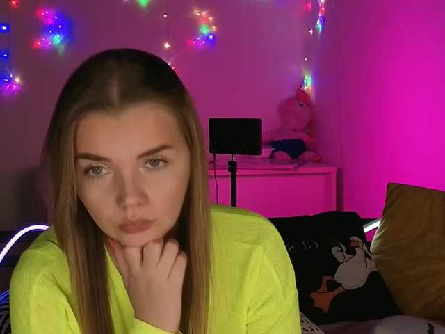 Trusty-dottie's BongaCams show and profile