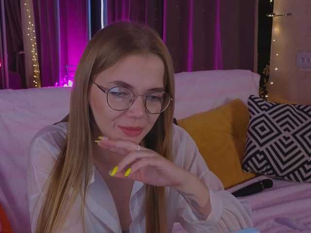 Trusty-dottie's BongaCams show and profile