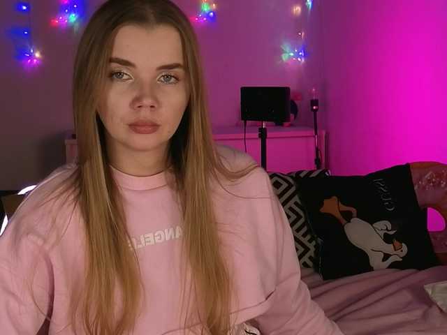 Trusty-dottie's BongaCams show and profile