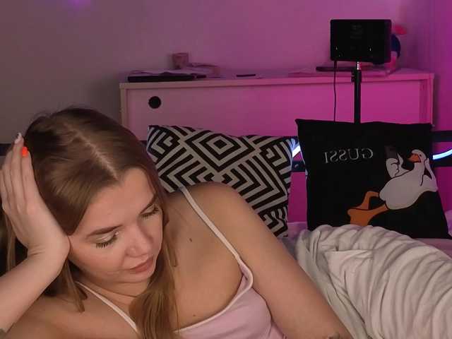 Trusty-dottie's BongaCams show and profile