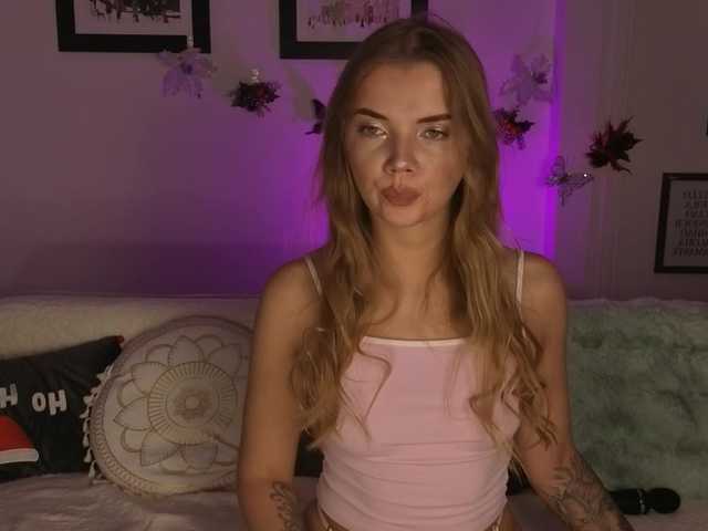 Trusty-dottie's BongaCams show and profile