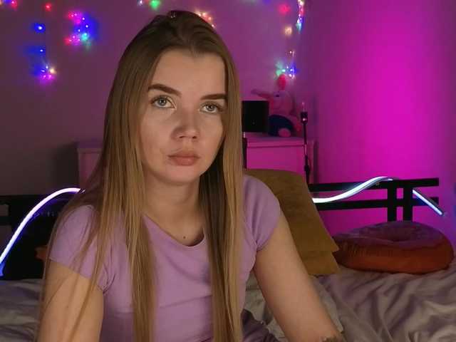 Trusty-dottie's BongaCams show and profile