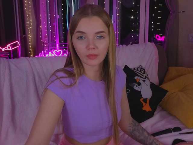 Trusty-dottie's BongaCams show and profile