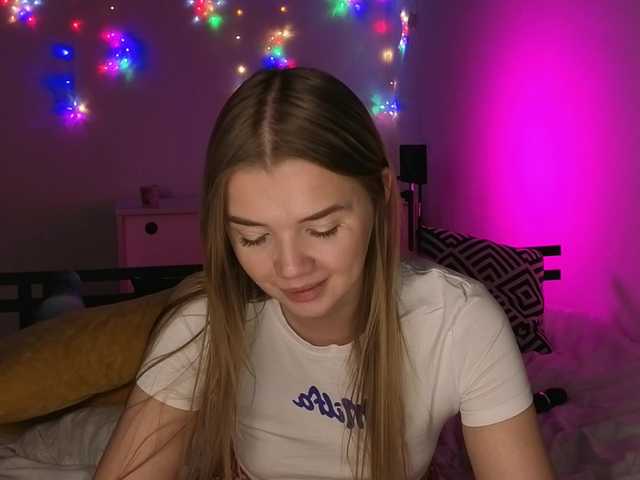 Trusty-dottie's BongaCams show and profile