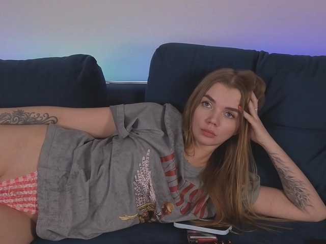 Trusty-dottie's BongaCams show and profile