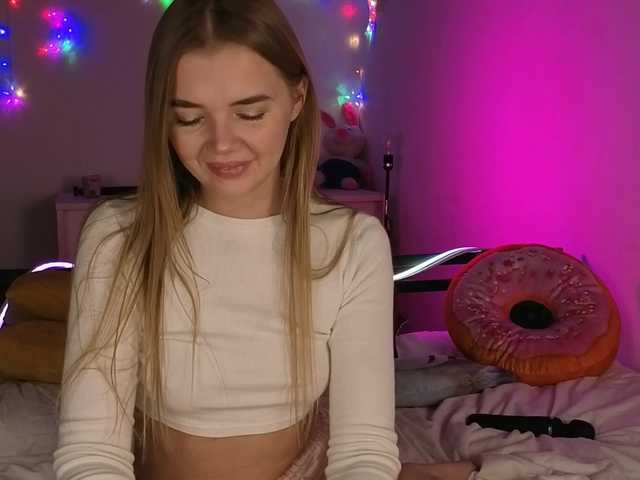 Trusty-dottie's BongaCams show and profile