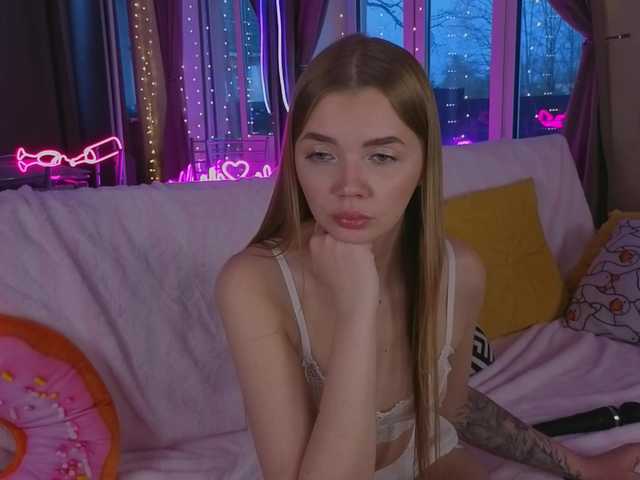 Trusty-dottie's BongaCams show and profile