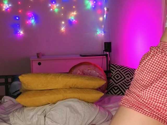 Trusty-dottie's BongaCams show and profile