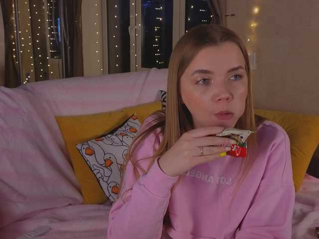 Trusty-dottie's BongaCams show and profile