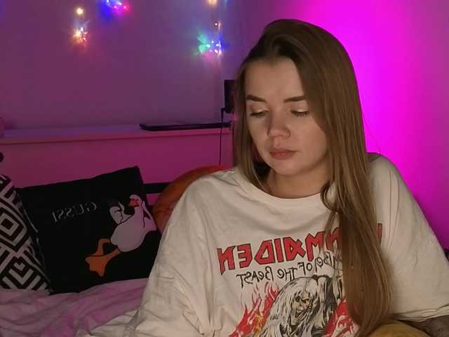 Trusty-dottie's BongaCams show and profile