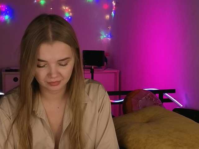 Trusty-dottie's BongaCams show and profile