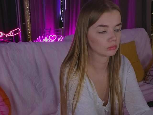 Trusty-dottie's BongaCams show and profile