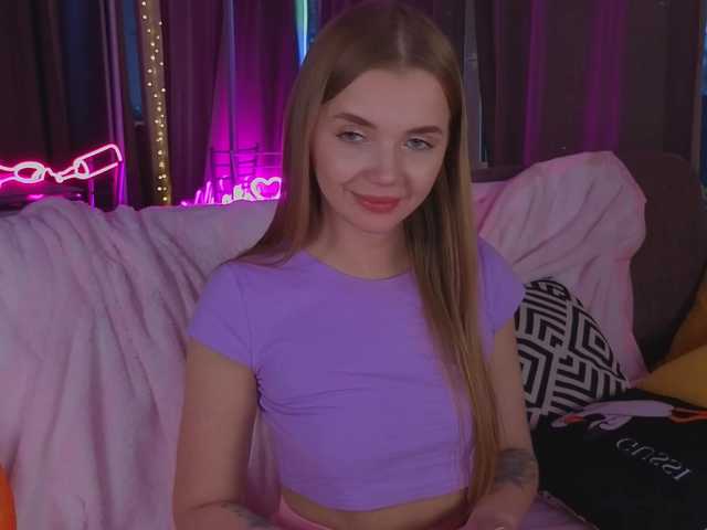 Trusty-dottie Live Cam on BongaCams