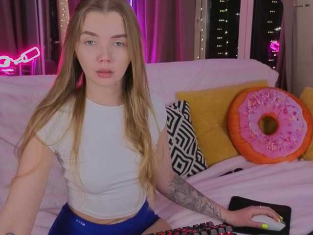 Trusty-dottie's BongaCams show and profile