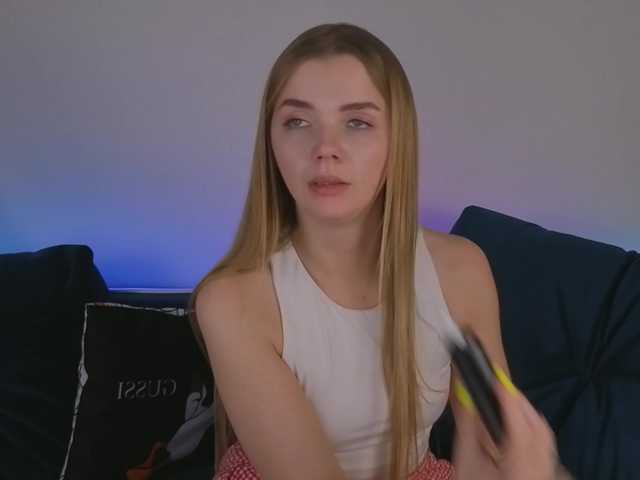 Trusty-dottie's BongaCams show and profile