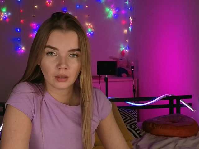 Trusty-dottie's BongaCams show and profile