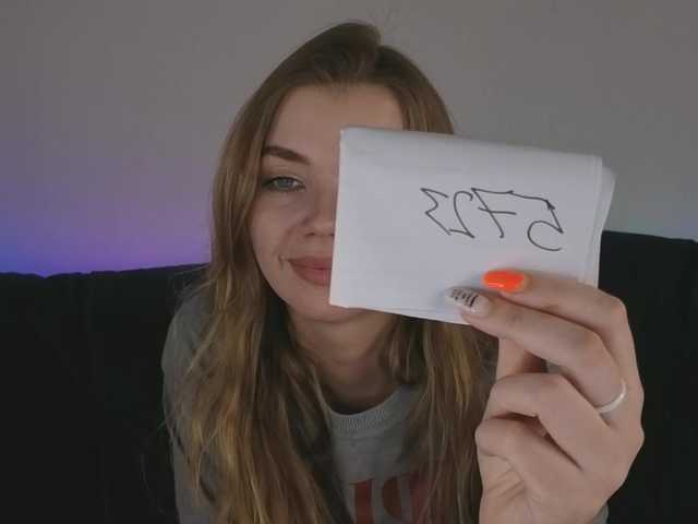 Trusty-dottie's BongaCams show and profile