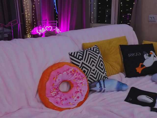 Trusty-dottie's BongaCams show and profile