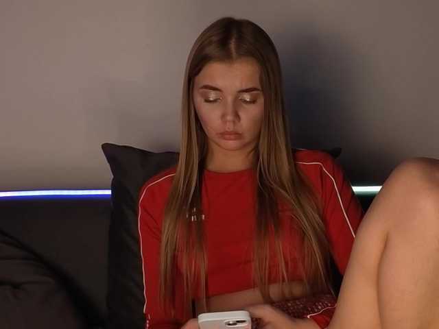 CarrieBradshaww webcam