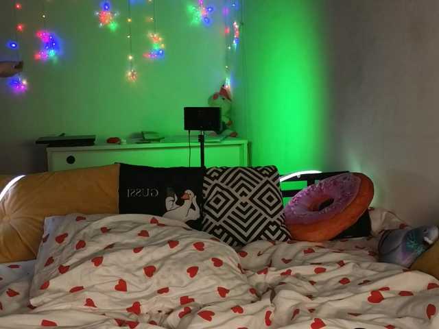 Trusty-dottie's BongaCams show and profile