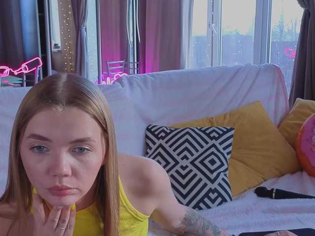 Trusty-dottie's BongaCams show and profile