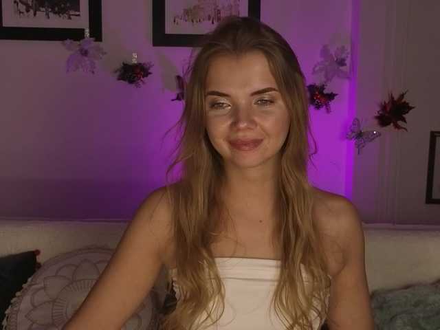 Trusty-dottie's BongaCams show and profile