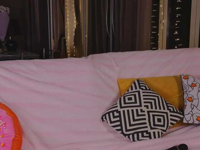 Trusty-dottie's BongaCams show and profile