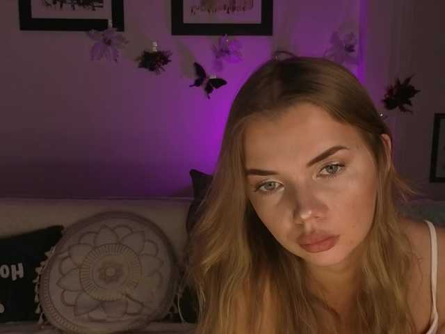 Trusty-dottie's BongaCams show and profile