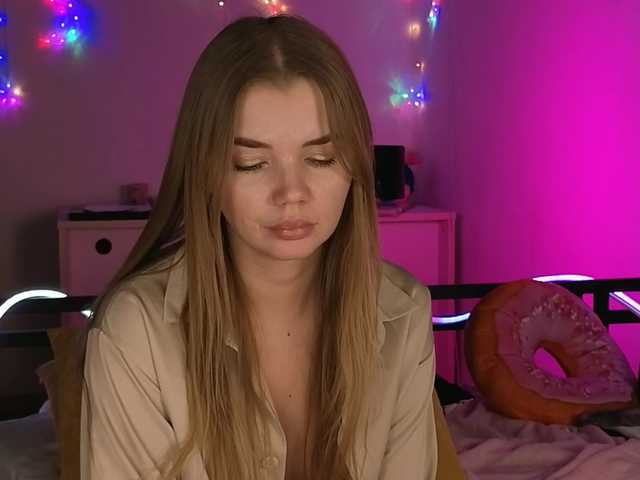 Trusty-dottie's BongaCams show and profile