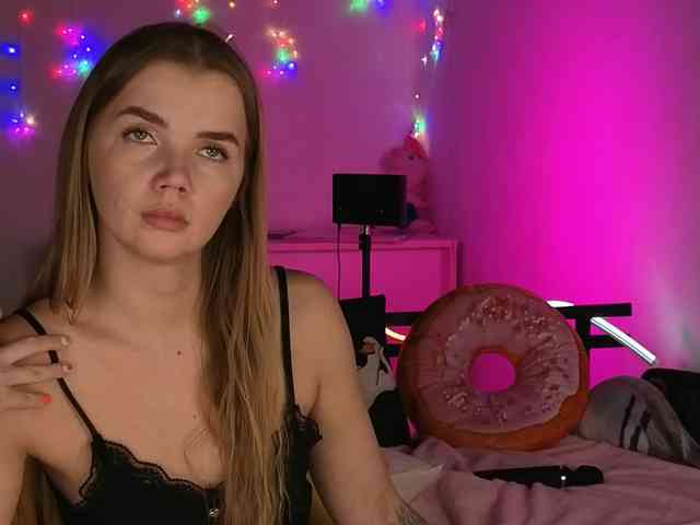 CarrieBradshaww webcam