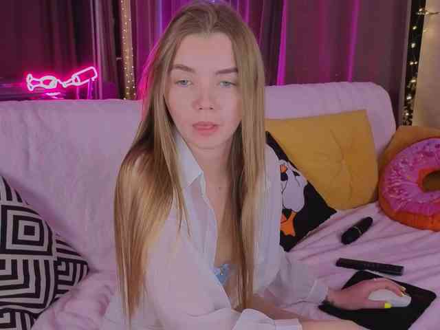 CarrieBradshaww webcam